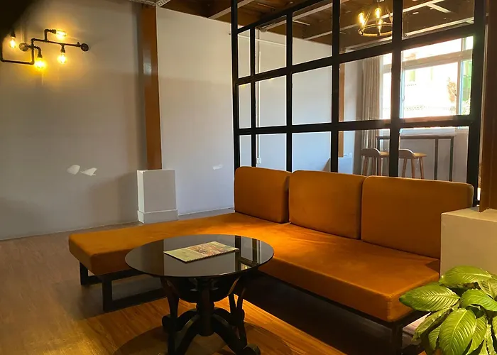 Modern Luxury *